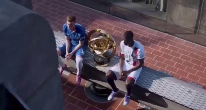 El detrás de escena de la icónica foto de Palmer y Dembelé