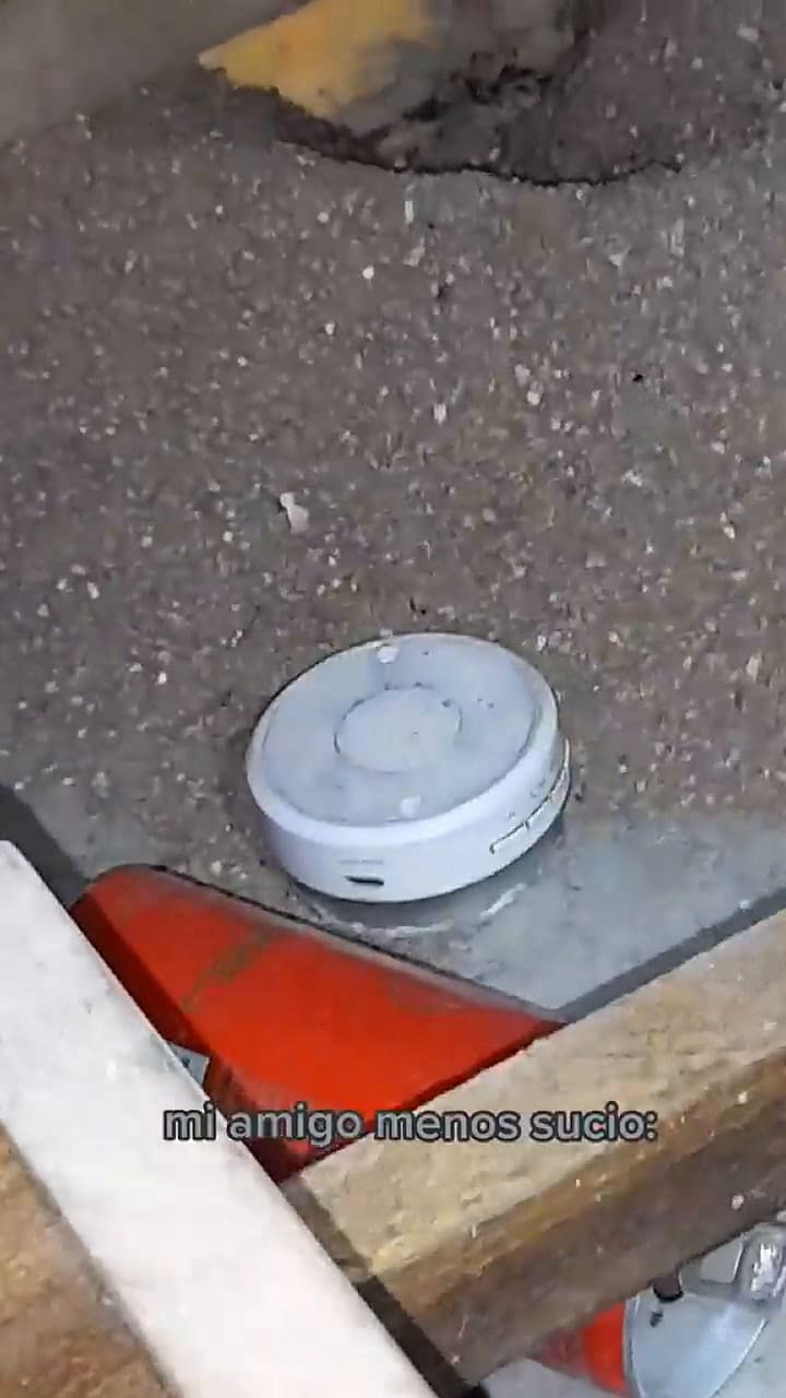 Abrió el cajón de la mesa de luz y se llevó una sorpresa: “Yo que sabía”