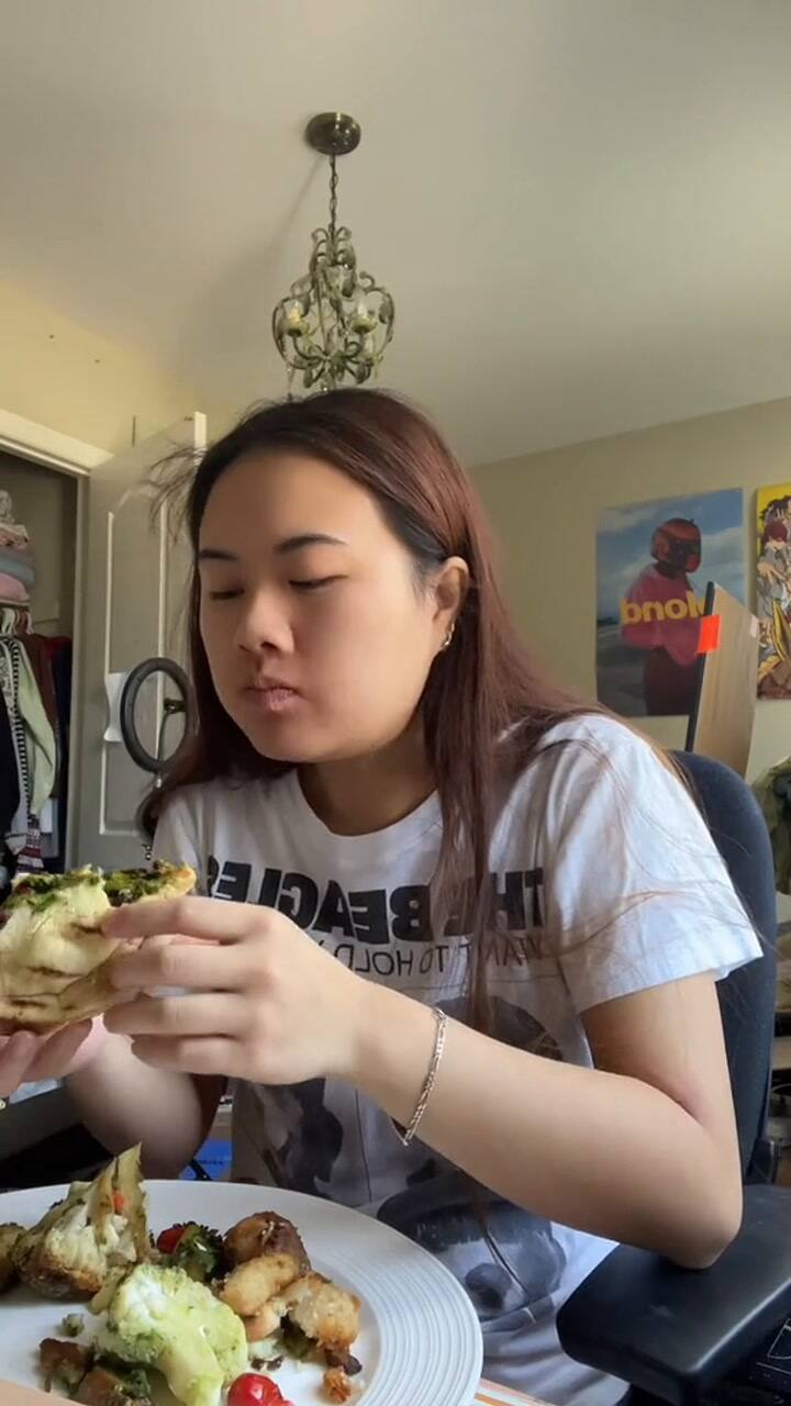 La joven contó en TikTok como es su rutina diaria de trabajo