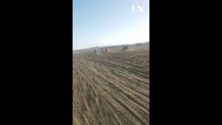 El momento del accidente en la playa - Fuente: YouTube