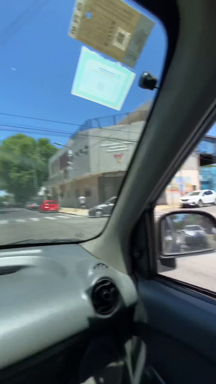 Juntó latas de aluminio por un año para reciclar y al canjearlas quedó sorprendida con el dinero que le dieron