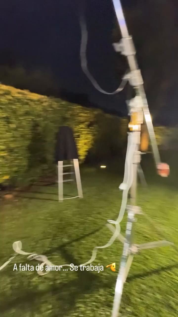 Evangelina Anderson muestra el detrás de escena de la sesión de fotos