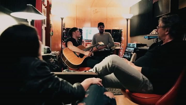 Niall Horan, 'Slow Hands' - Fuente: YouTube