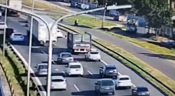 Las filmaciones que registraron la huida de los sospechosos