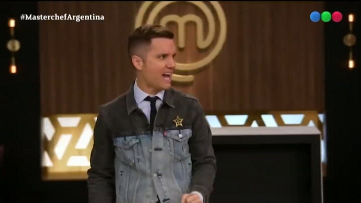 La hamburguesa XXL de Alex Caniggia en MasterChef Celebrity - Fuente: Telefe