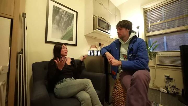 Una amante de Nueva York muestra su microdepartamento