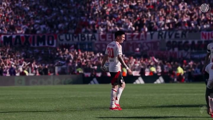 El instante previo al gol de Franco Mastantuono