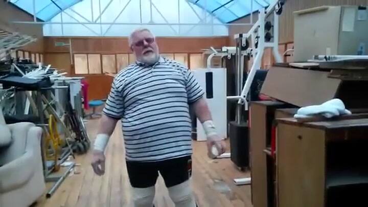 Valentin Dikul, una historia de fuerza y superación