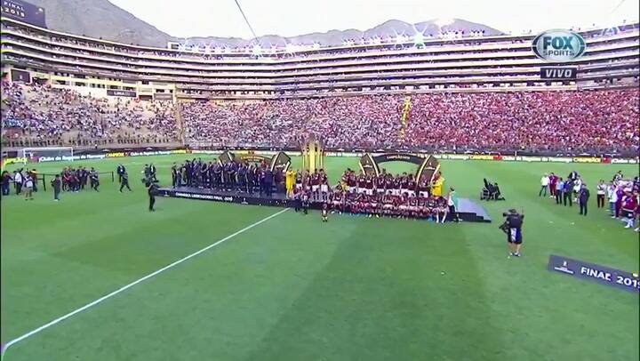 Flamengo levanta la Copa Libertadores tras derrotar 2-1 a River Plate. Fuente: Fox Sports