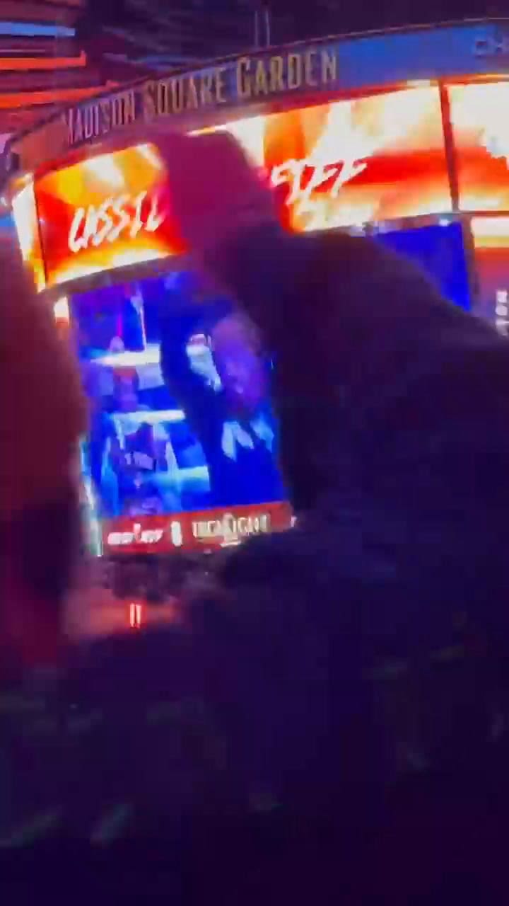 Migue Granados fue a ver la NBA, bailó y fue enfocado por las cámaras