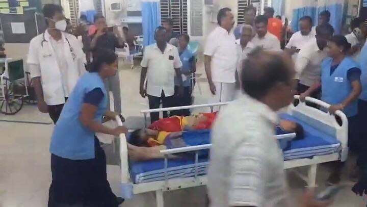 Feroz estampida en un acto político en India