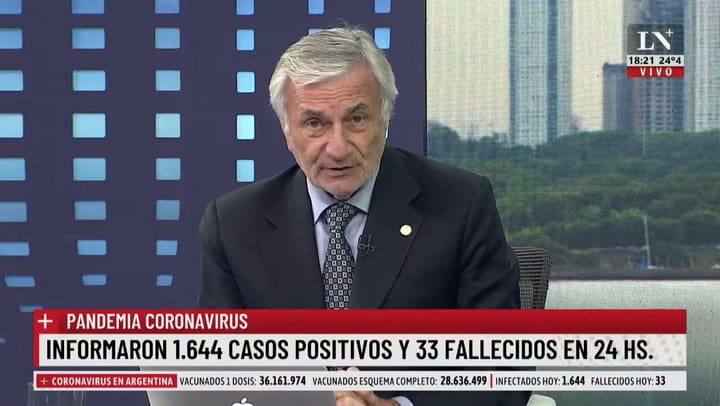 El enojo del doctor Zin: 'En vez de regalar vacunas, terminen de vacunarnos'