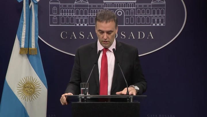 Conferencia De Prensa Del Vocero Presidencial, Manuel Adorni, Y El Embajador De Israel, Eyal Sela.