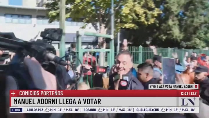 Votó Manuel Adorni: "Está lleno de videos falsos"