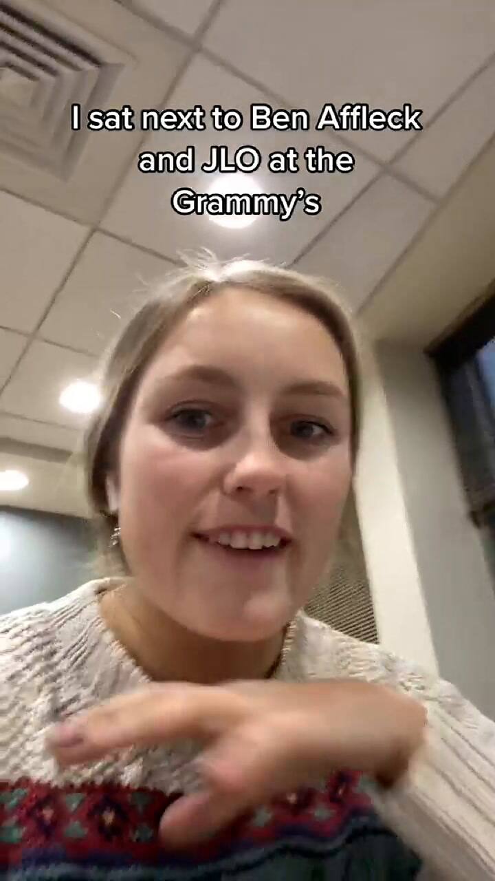Anna, una “seat filler” de los Grammy contó todo lo que ocurrió entre JLo y Ben Affleck