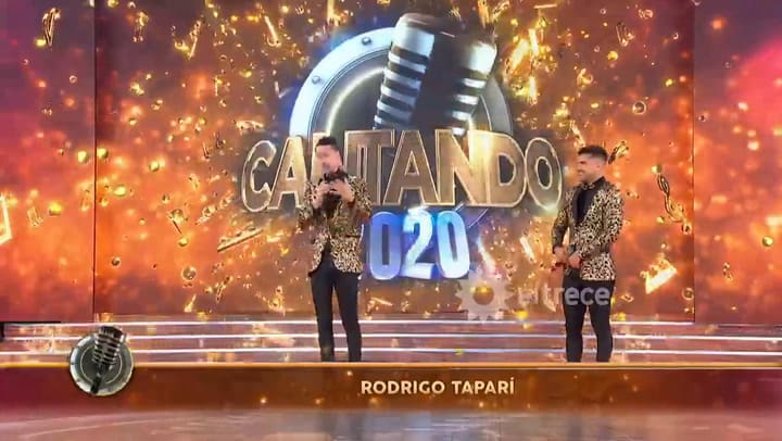 Cantando 2020. Rodrigo Tapari cantó un tema propio en la pista - Fuente: eltrece