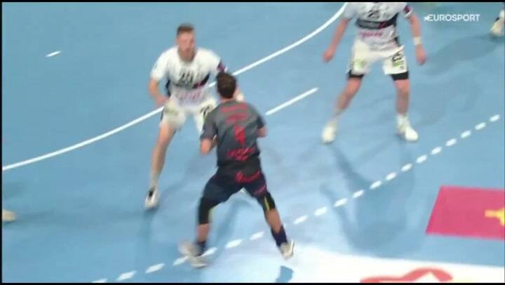 El golazo del Chino Simonet con Montpellier en la liga francesa de handball