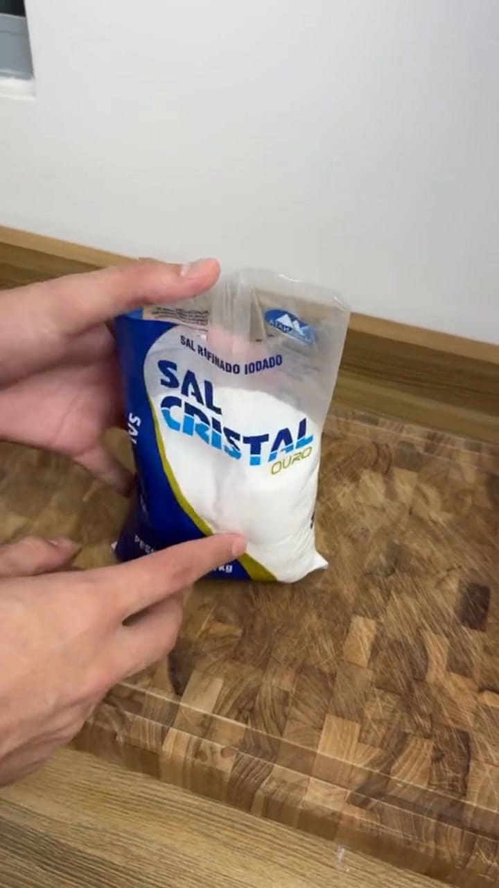 Los beneficios de usar sal gruesa para la limpieza del hogar