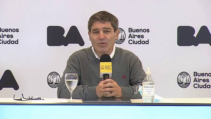 Fernán Quirós habló sobre la atención a otras enfermedades y la importancia del tratamiento médico