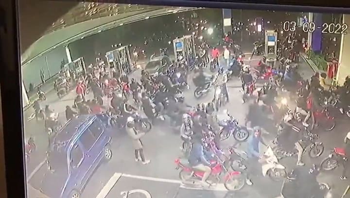 Así fue el robo piraña a la estación de servicio en Bernal