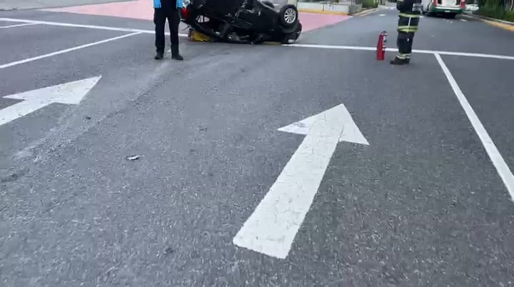 I left the car on the asphalt