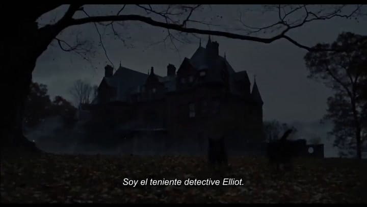 Entre Navajas y Secretos' - Tráiler - Fuente: Youtube