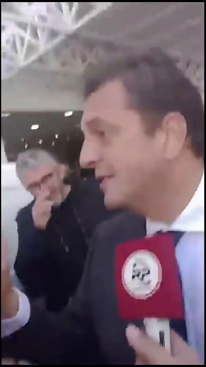Increparon a Sergio Massa en La Rioja