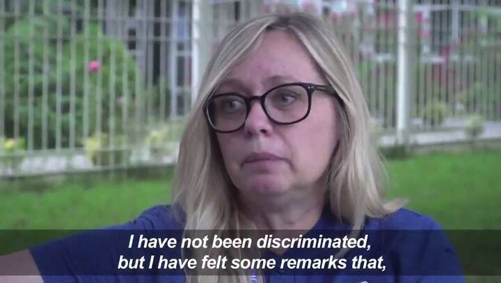 Iva Olivari, la mujer que se sienta en el banco de suplentes de Croacia - Fuente: AFP