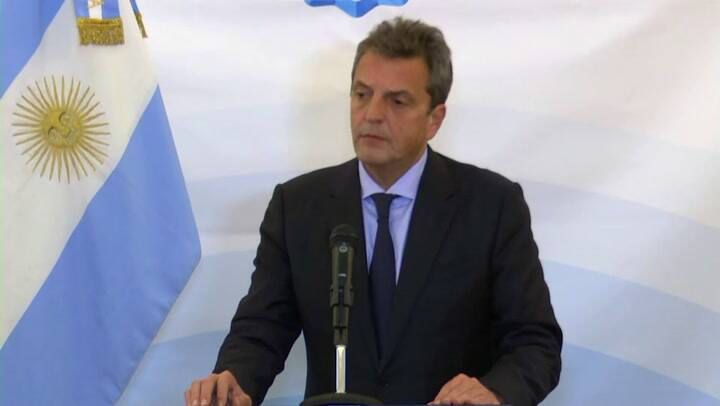 Massa anunció desde Washington un “aporte no reembolsable” para los comerciantes saqueados