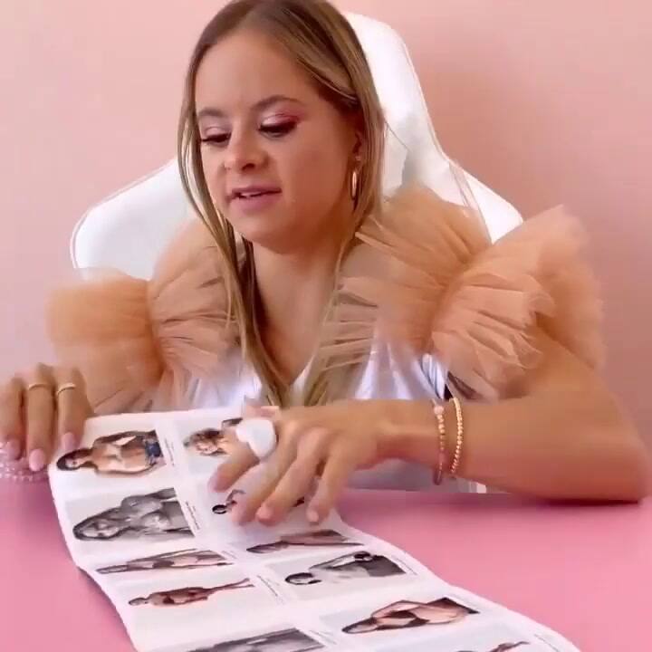 La modelo con síndrome de Down que hace historia en Victoria’s Secret