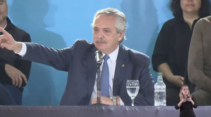 Alberto Fernández cargó contra los que “siguen especulando con una devaluación”