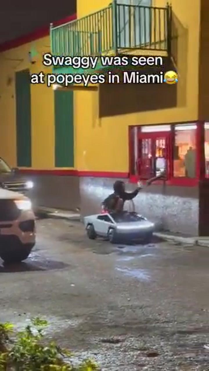 Ssstwitter.com 1735827738383