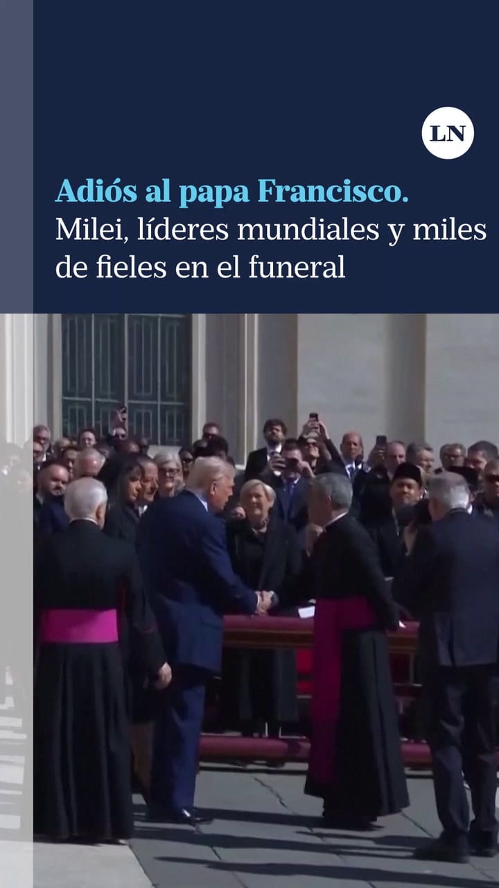 Milei, líderes mundiales y miles de fieles en el funeral