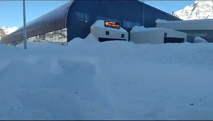 El Complejo Los Libertadores se mantiene cerrado debido a acumulación de nieve en la ruta