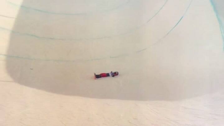 Accidente snowboarder china Liu Jiayu.mp4