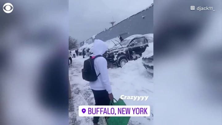 Los jugadores de la NFL mostraron cómo sus autos quedaron completamente cubiertos de nieve en EE.UU.
