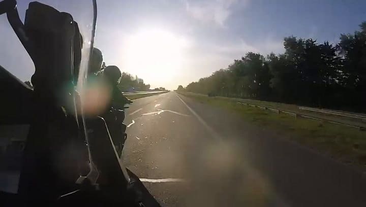Así le quisieron robar al motociclista