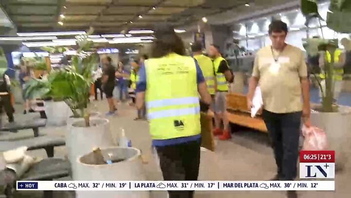 Operativo en Aeroparque: desalojaron a 19 personas en situacion de calle