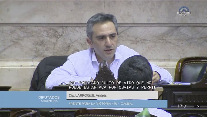 Debate por el aborto: Larroque leyó una carta de De Vido