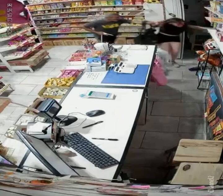 Monte Grande: entró como cliente, golpeó a la empleada y gatilló dos veces antes de escapar a la corrida