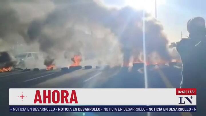 Cortes en autopista Buenos Aires-La Plata