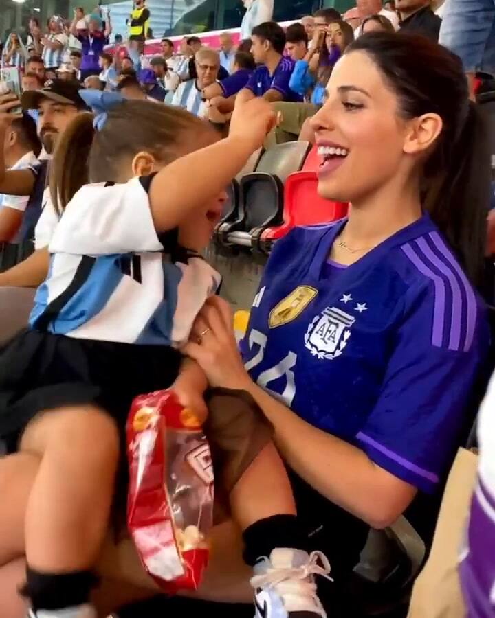 El video que se volvió viral por mostrar la relación tierna entre Valentina Cervantes y su hija