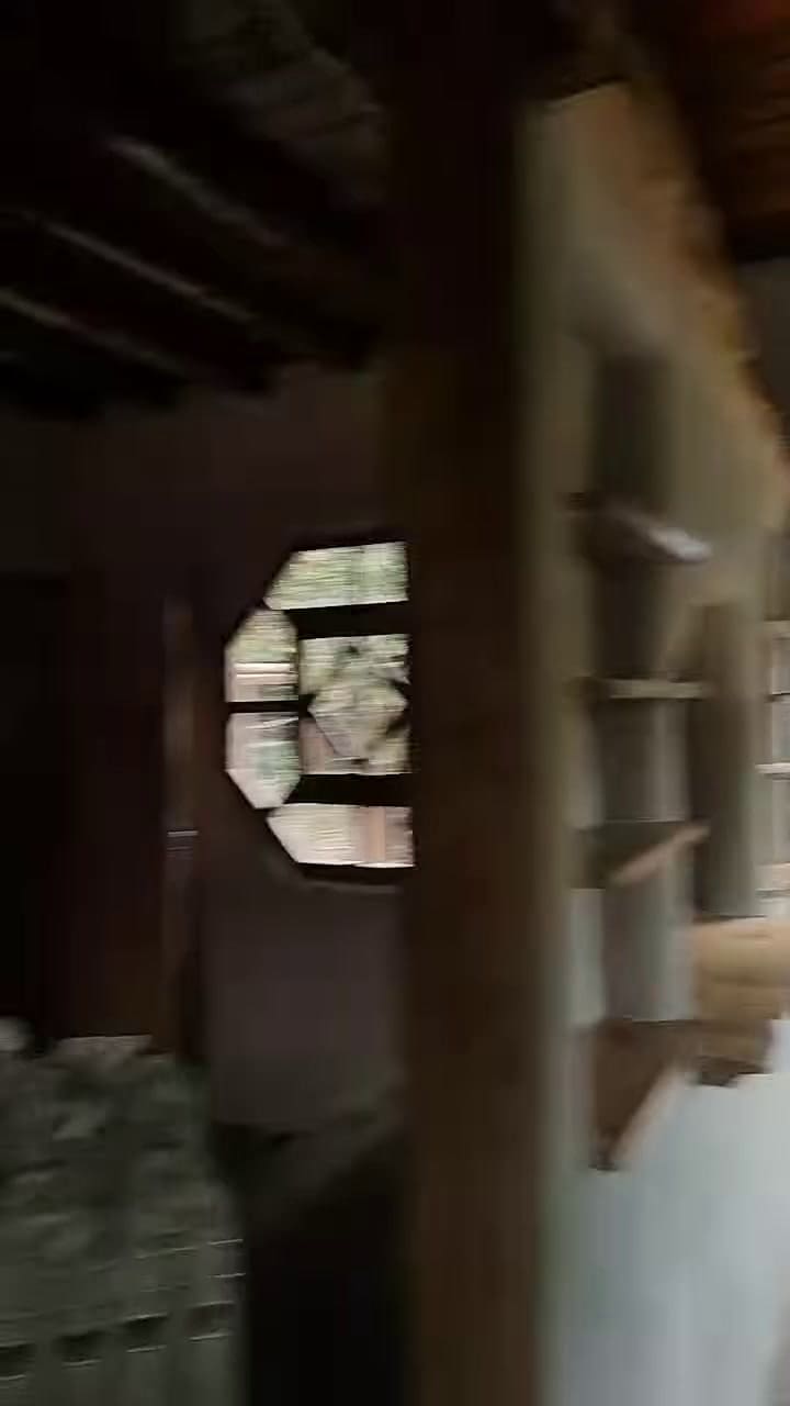 Así quedó la casa que construyó el hijo de Julián Weich