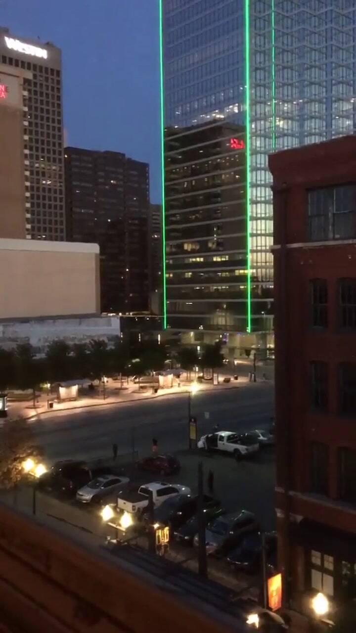 La masacre en Dallas desde la ventana de un edificio