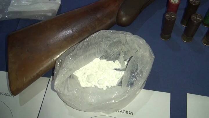 Allanamientos en los domicilios de 'La Madrina del oeste' - Fuente: YouTube