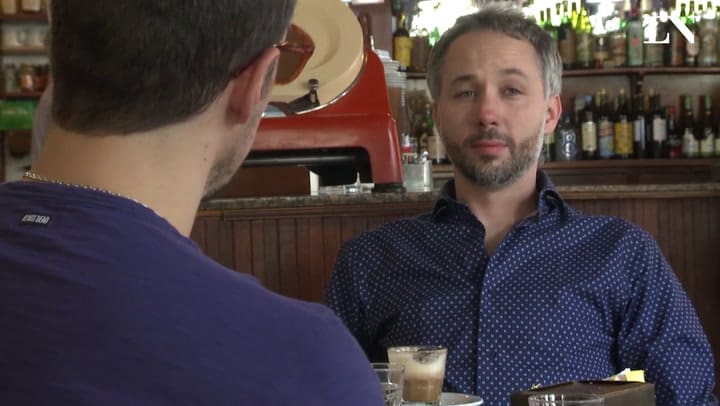 Esteban Lamothe, la vida de mozo antes de la actuación