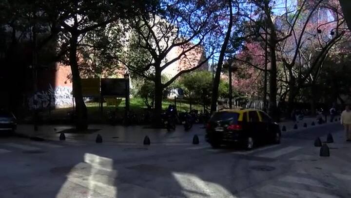 La plaza Arlt será la primera en convertirse en espacio dedicado a la diversidad sexual