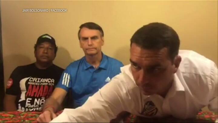 Las redes sociales impulsan a candidato Bolsonaro en Brasil - Fuente: AFP