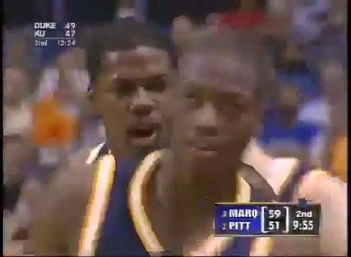 Dwyane Wade en Marquette Golden Eagles durante el March Madness 2003