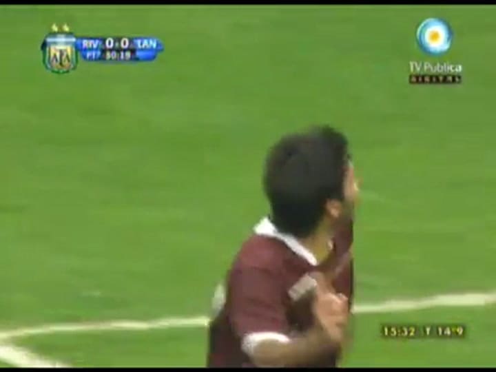 Clausura 2011: los goles de River - Lanús (TV Pública)